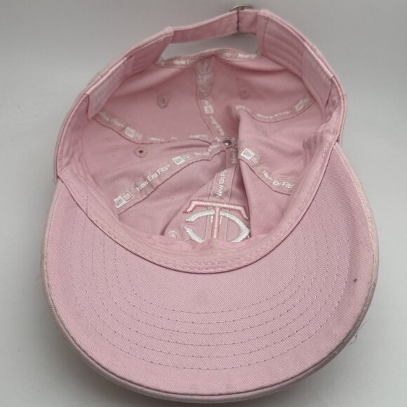 Minnesota Twins Hat Cap New Era Women’s Strapback Breast Cancer Awareness MLB - Picture 4 of 5